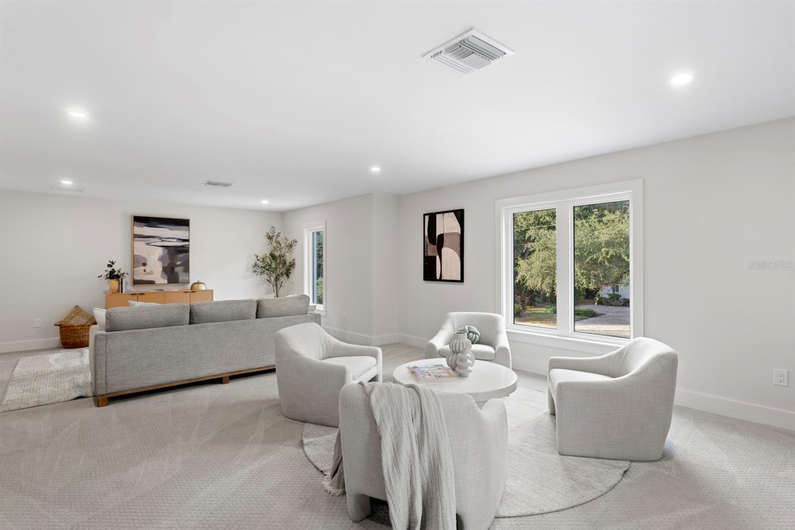 SUNSET PARK - Residential