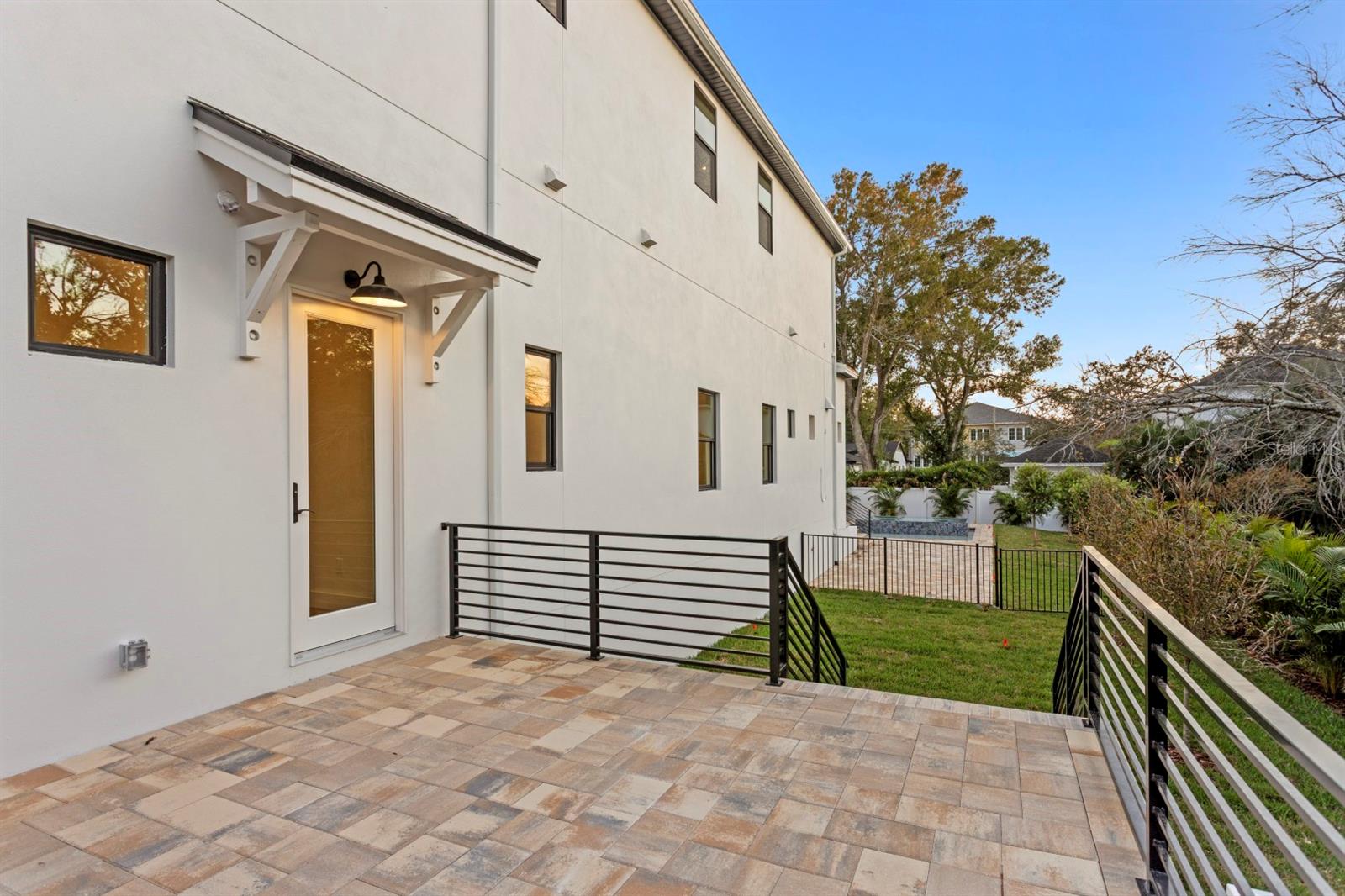 SUNSET PARK - Residential