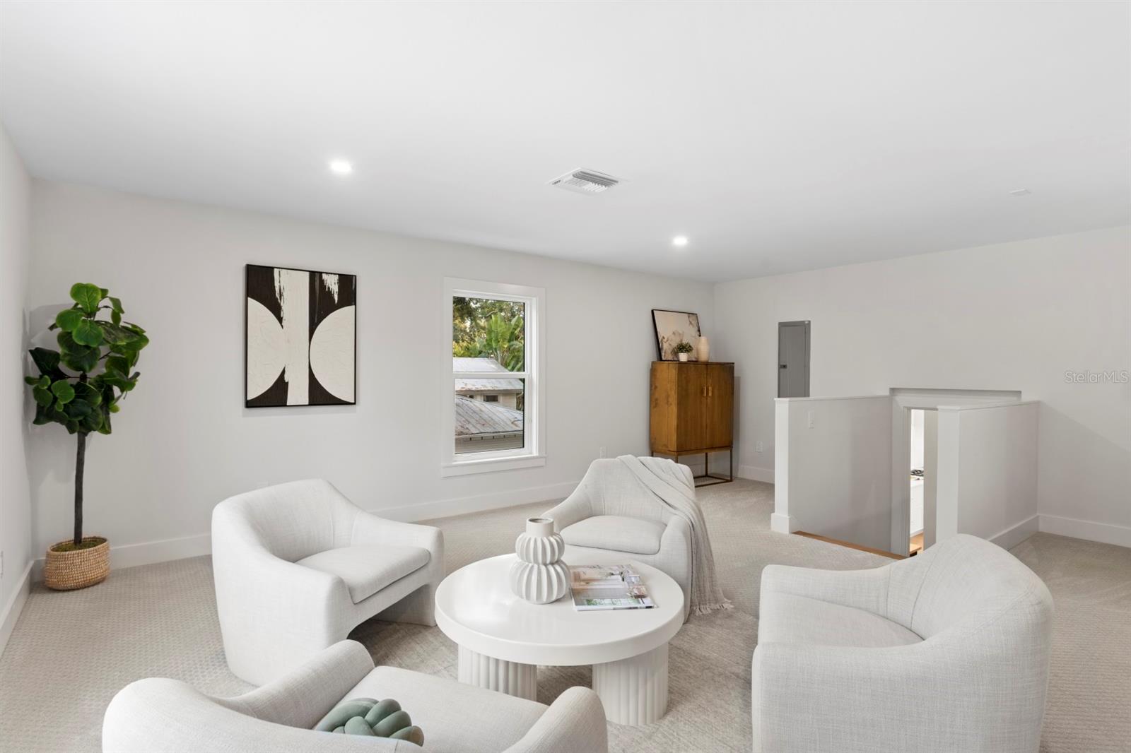 SUNSET PARK - Residential