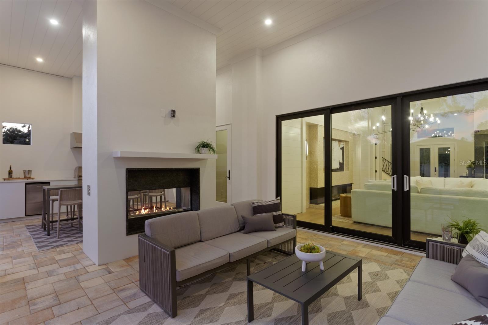 SUNSET PARK - Residential