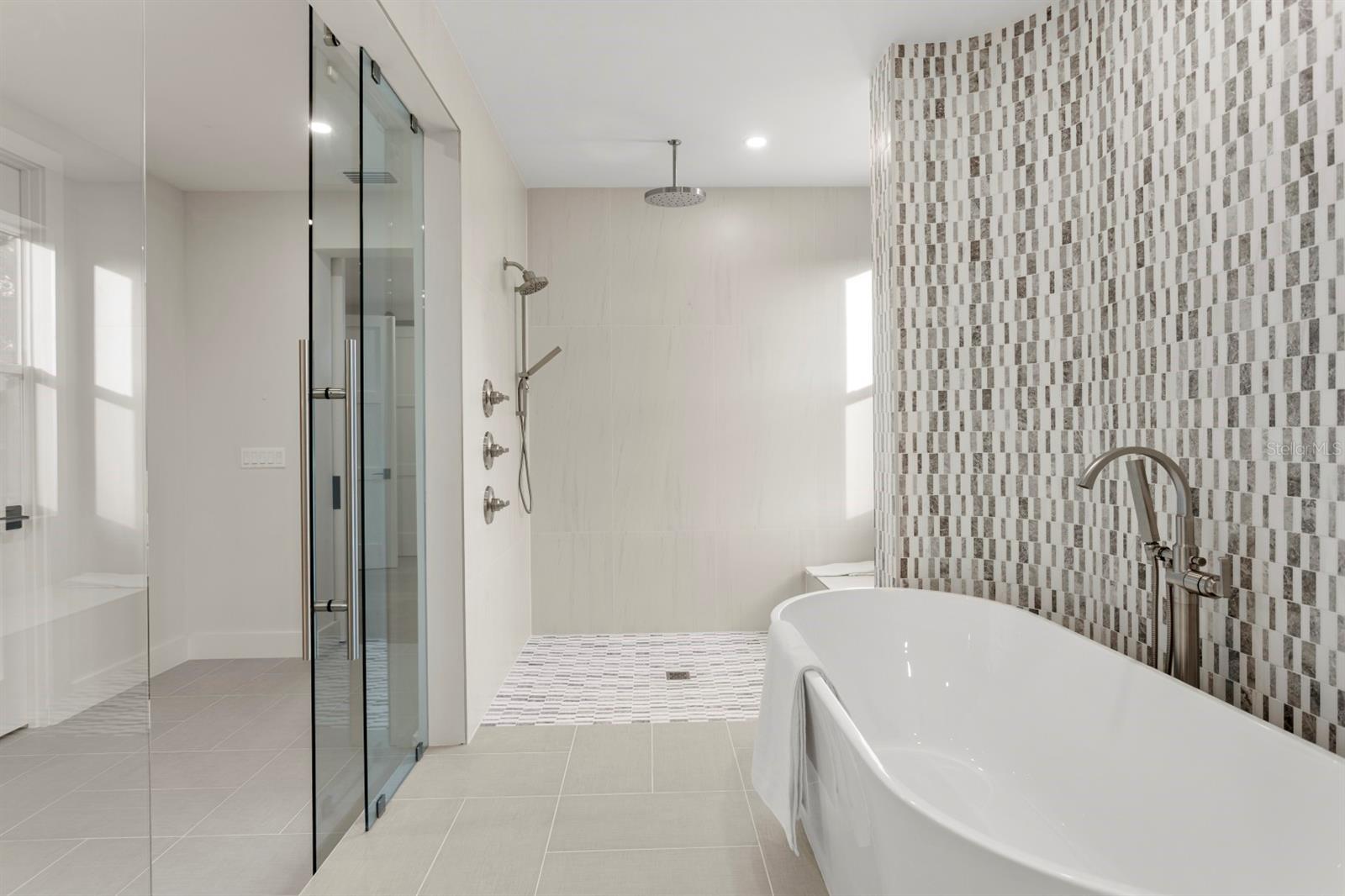 SUNSET PARK - Residential