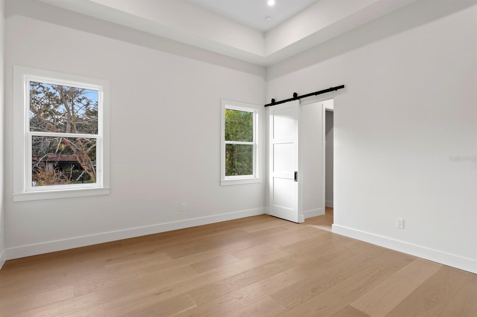 SUNSET PARK - Residential