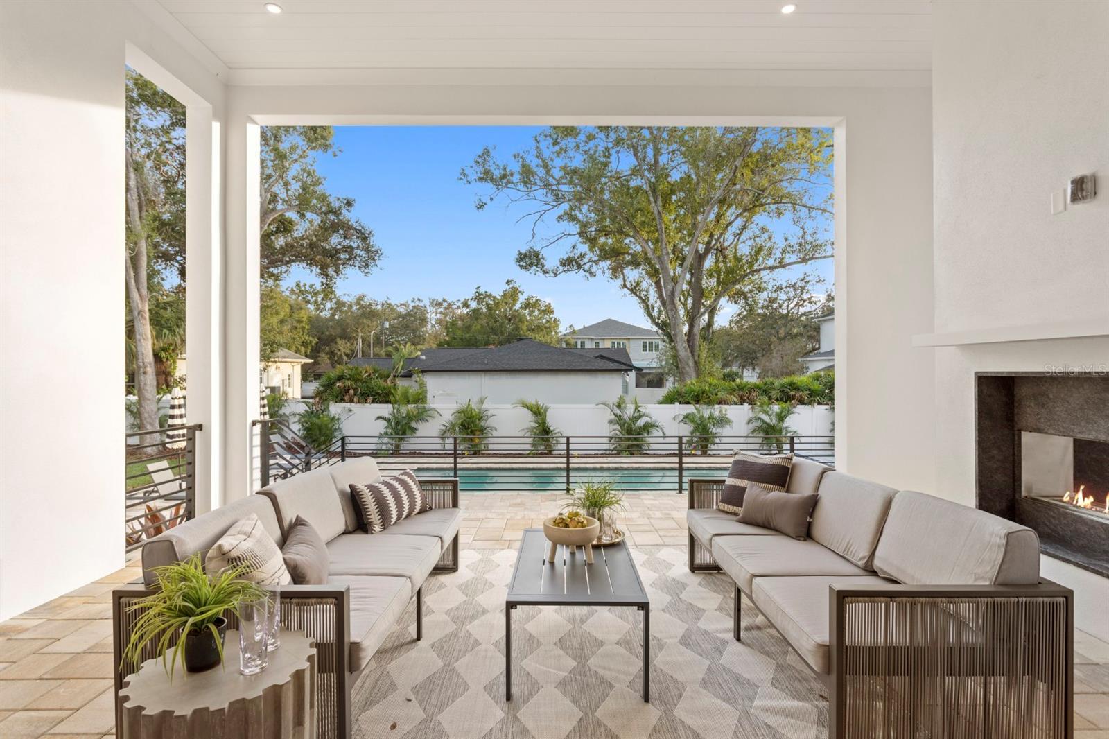 SUNSET PARK - Residential