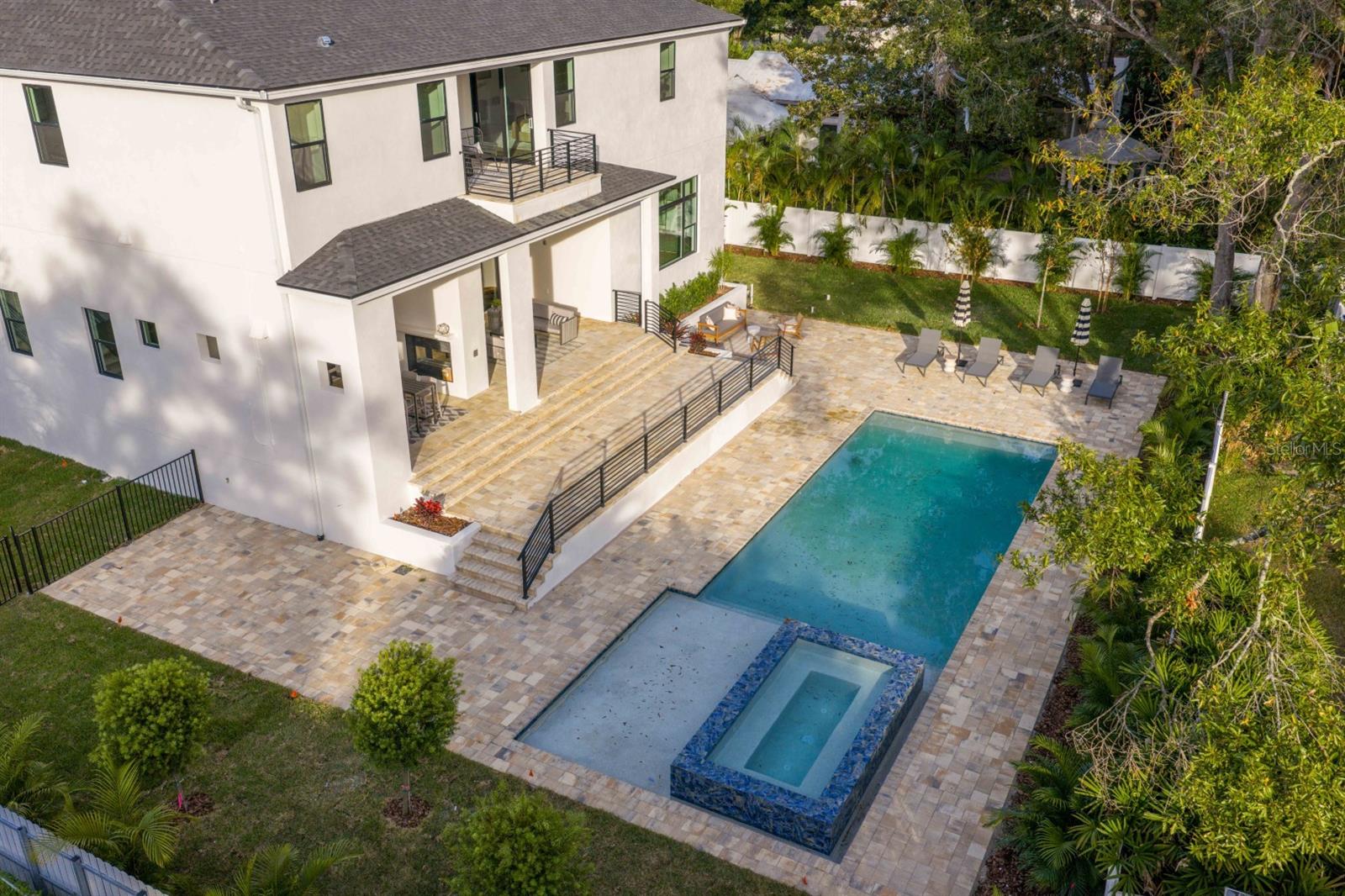 Search Properties for Sale 2 4624 W SAN JOSE STREET