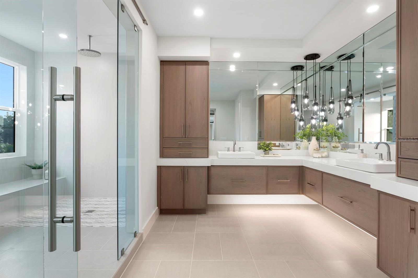 SUNSET PARK - Residential