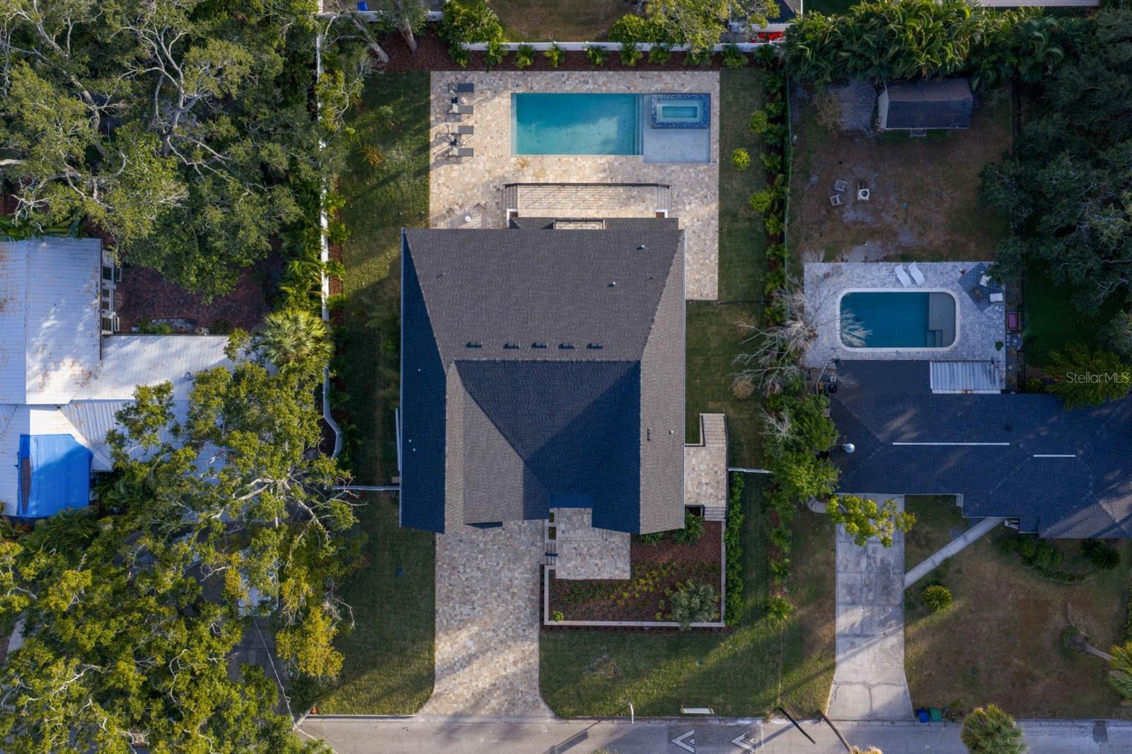 SUNSET PARK - Residential