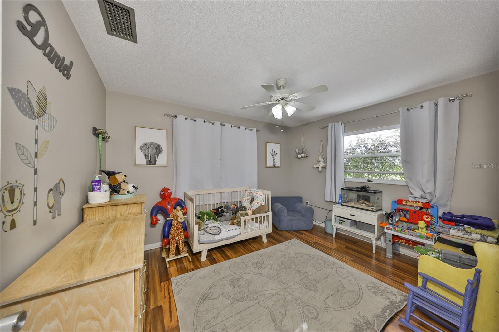 MEADOW OAKS - Residential