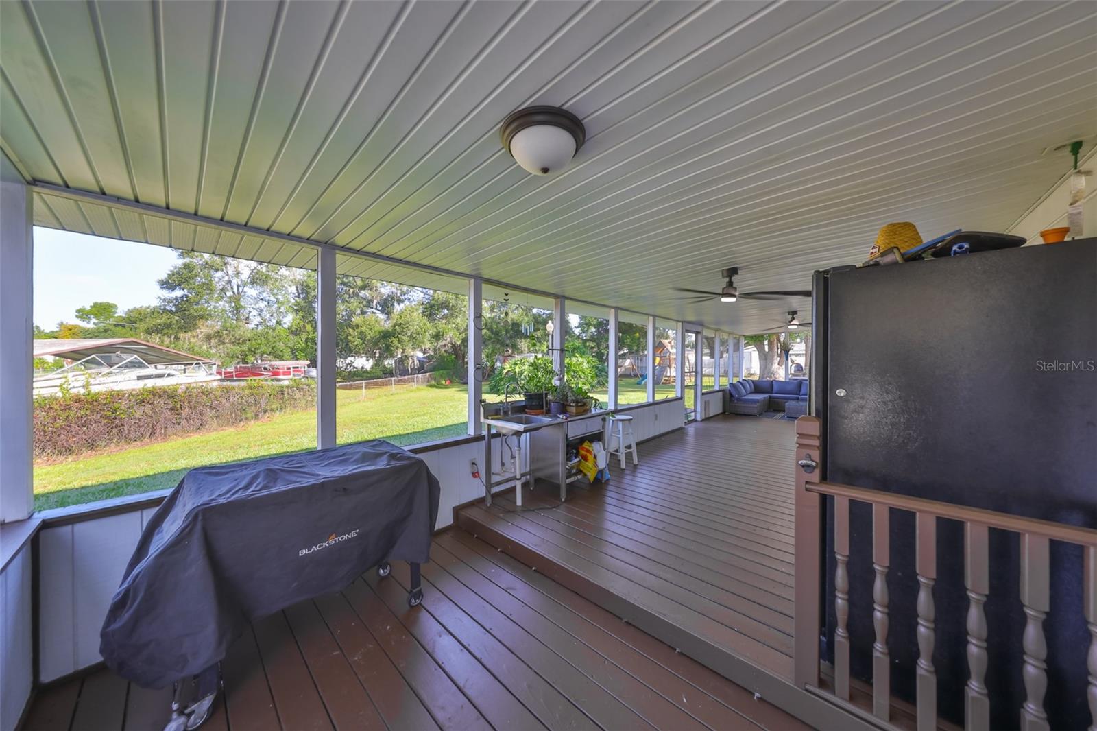 MEADOW OAKS - Residential