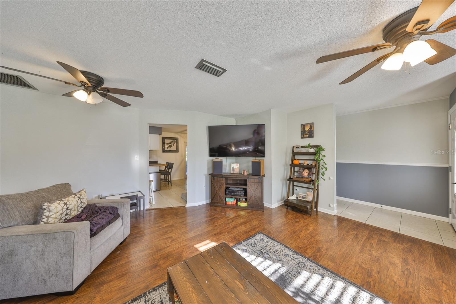 MEADOW OAKS - Residential