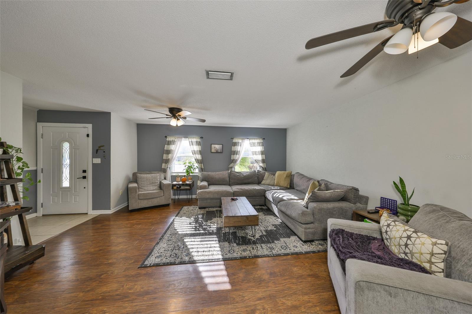 MEADOW OAKS - Residential