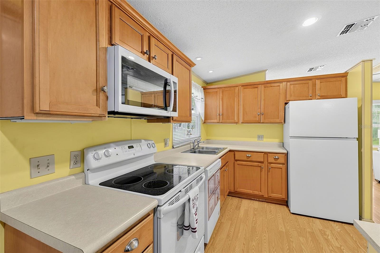 417 VILLA NUEVA CIRCLE