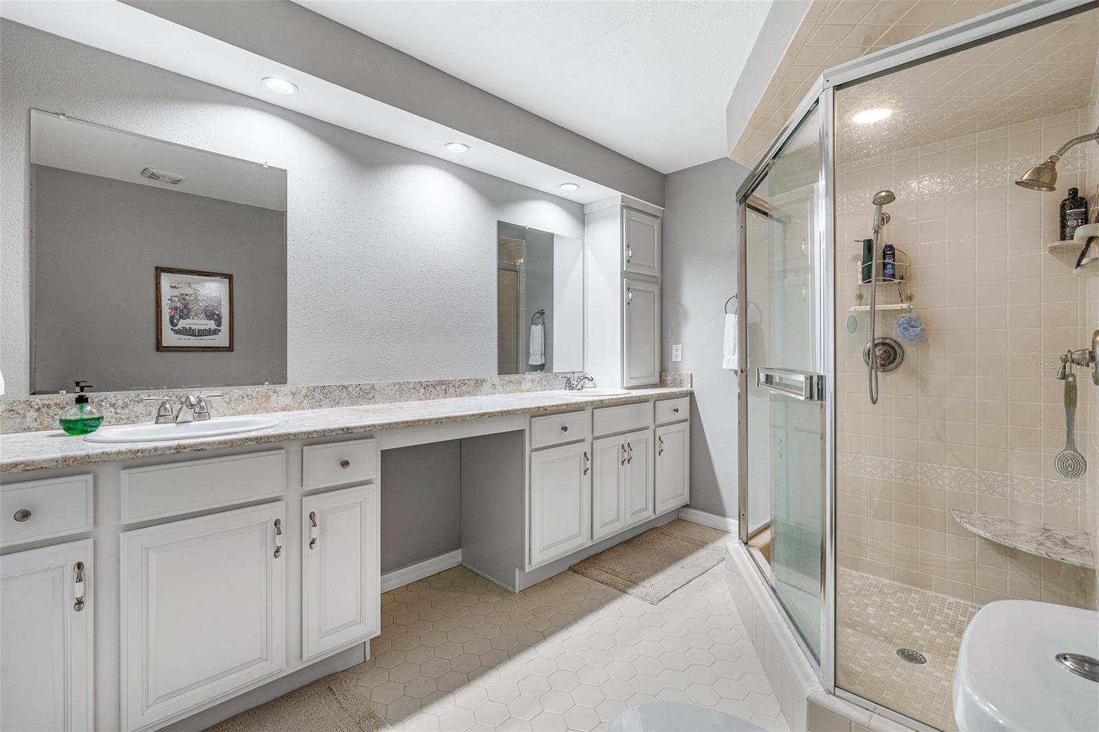 SILVER LAKE SUB - Residential