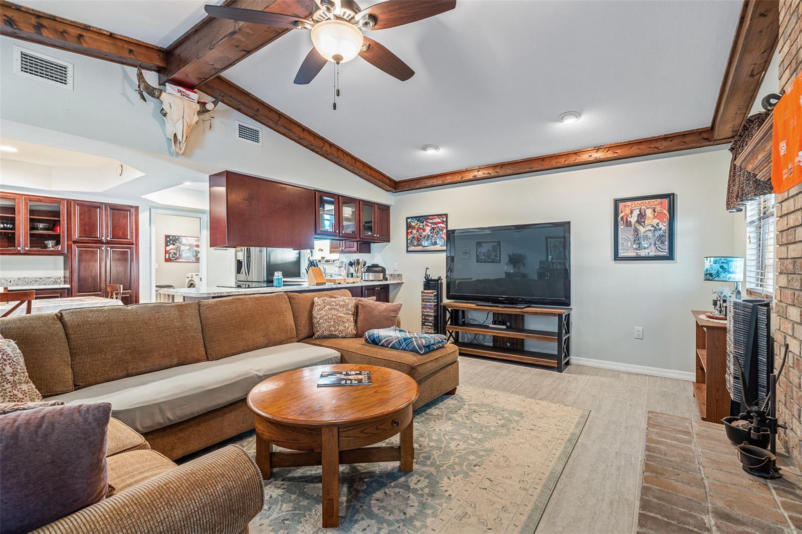 SILVER LAKE SUB - Residential