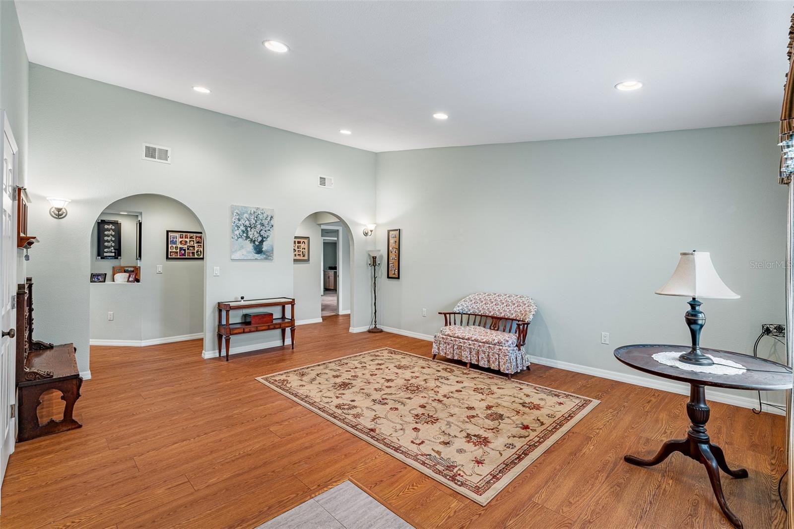 SILVER LAKE SUB - Residential