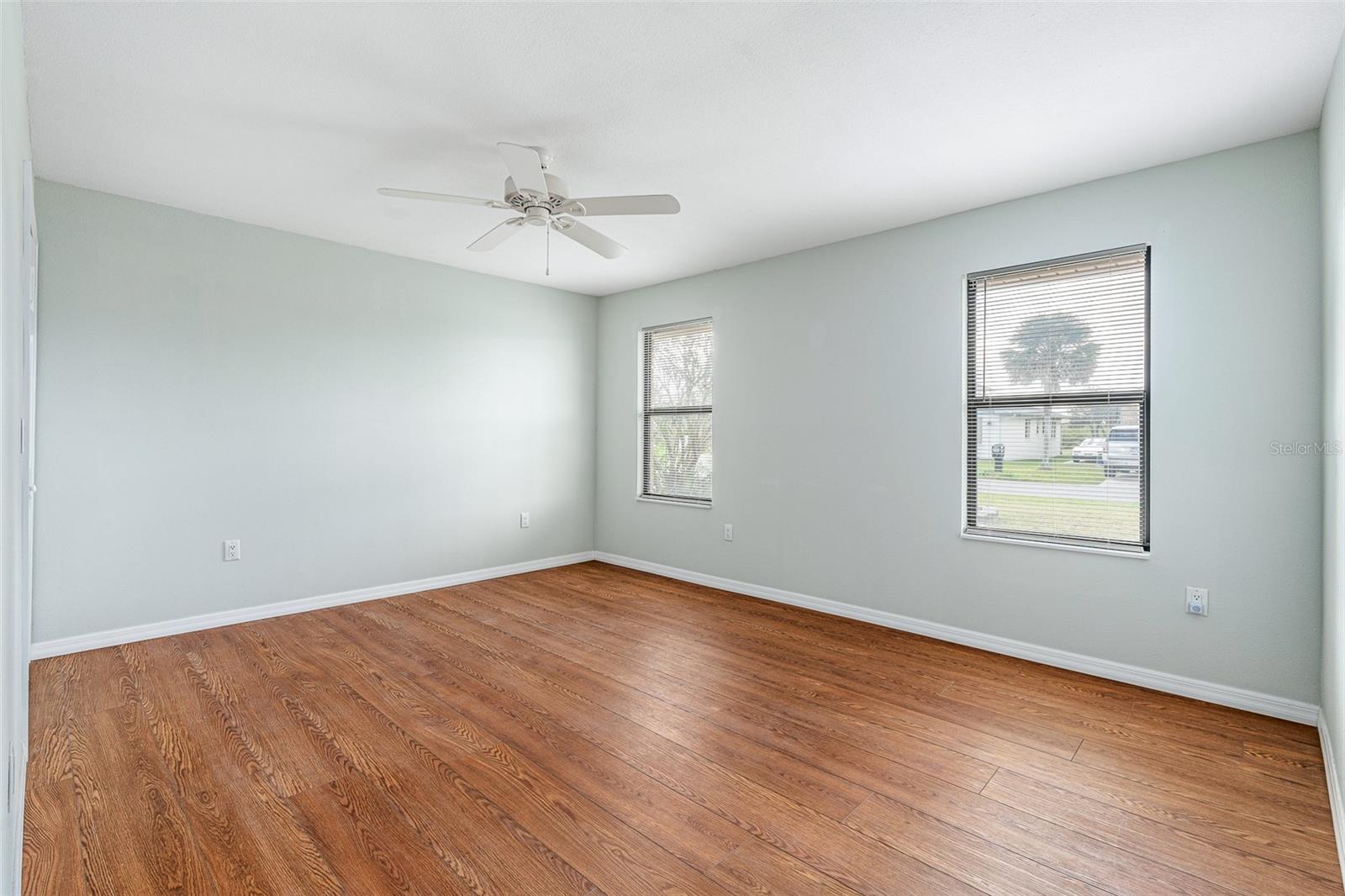 SILVER LAKE SUB - Residential