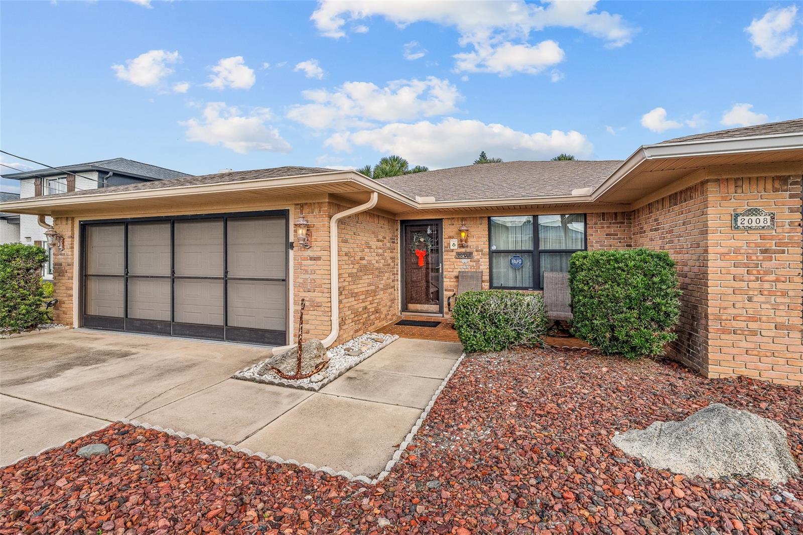 SILVER LAKE SUB - Residential