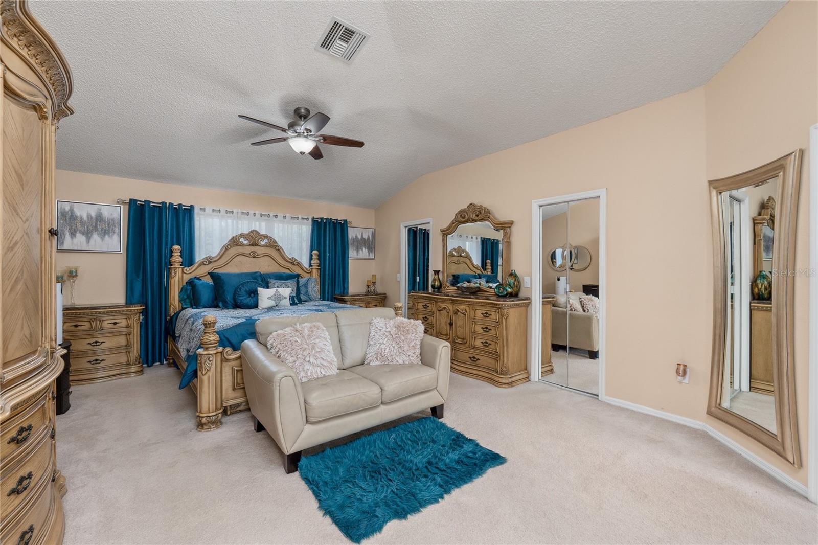 WINDSOR PARK AT THE EAGLES - Residential