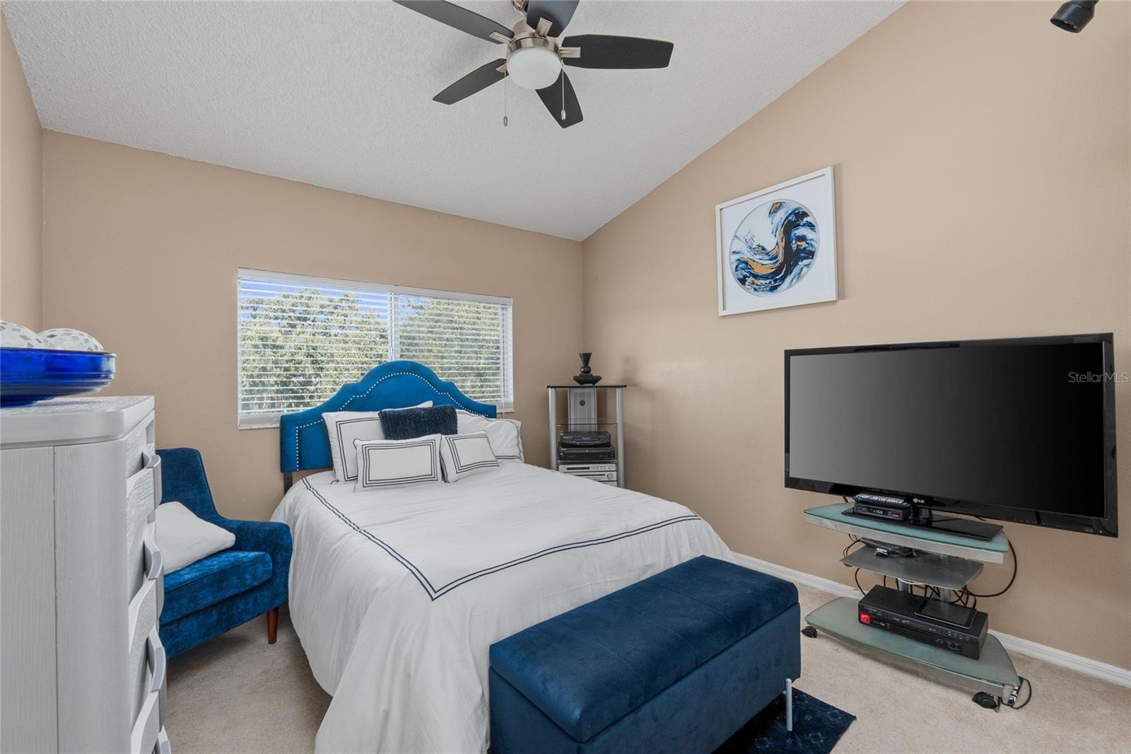 WINDSOR PARK AT THE EAGLES - Residential