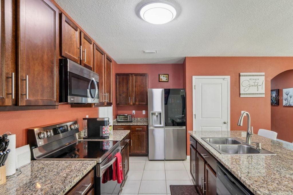 Photo of 3517 Winterberry Lane, Valrico, FL 33594 (MLS # W7884774)