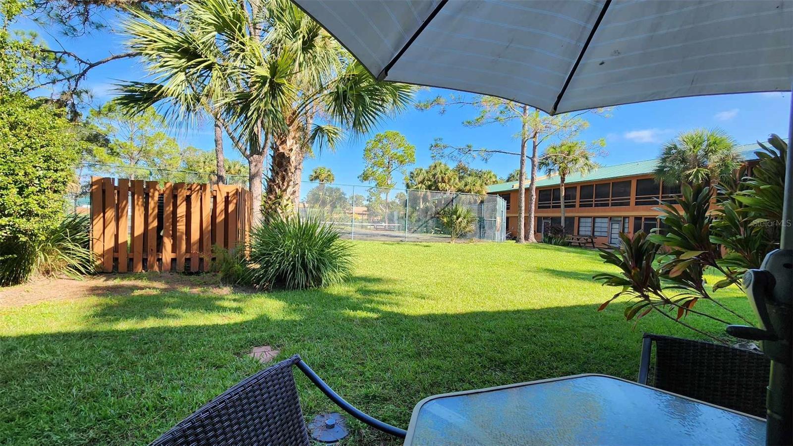 OUTDOOR RESORTS RIVER RANCH INN & COTTAGES PH 01 - Residential