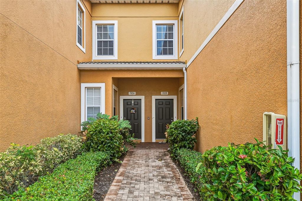 Photo of 7928 Limestone Lane #19-105, Sarasota, FL 34233 (MLS # A4676761)