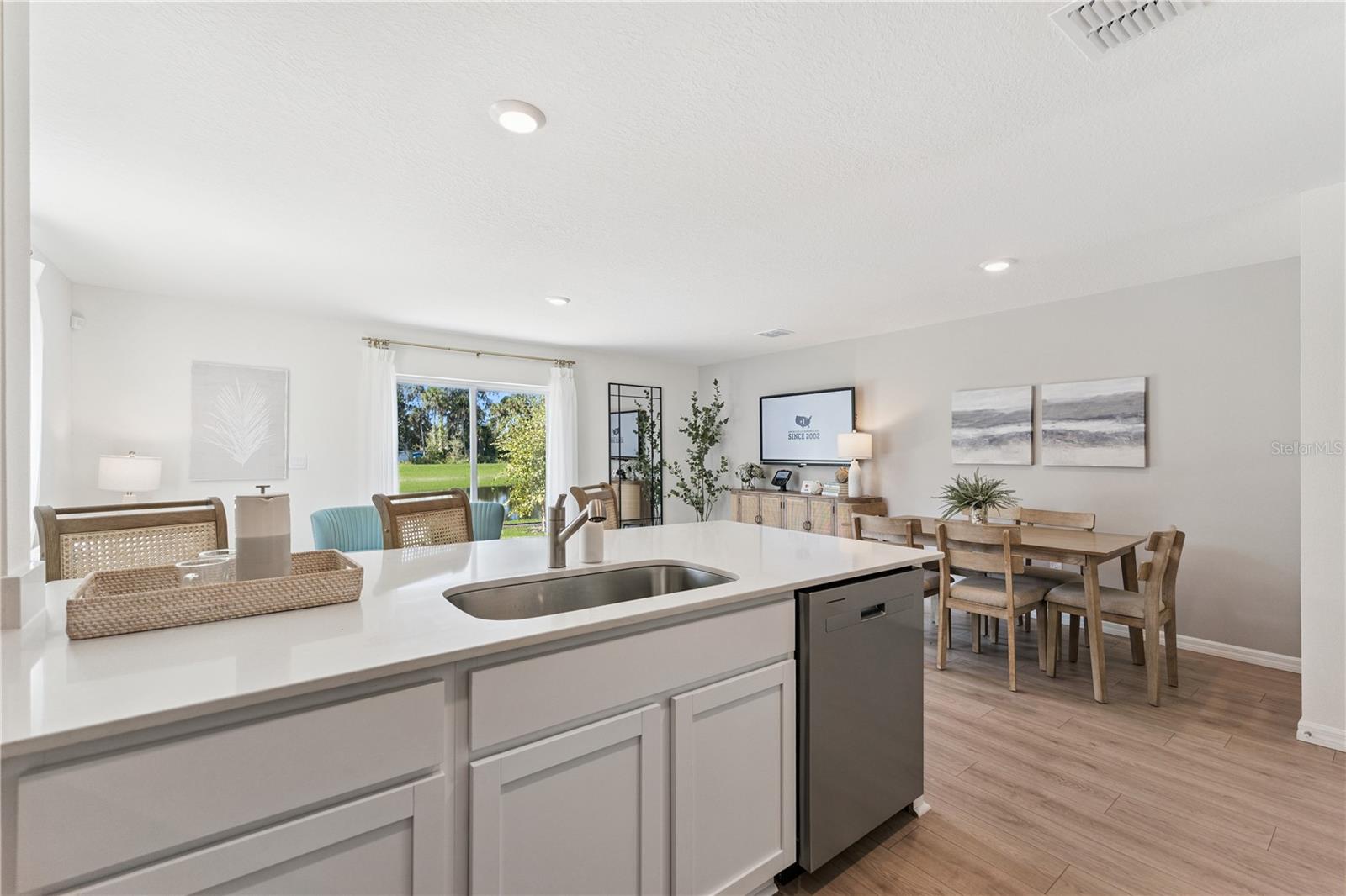 SANDALWOOD - Residential