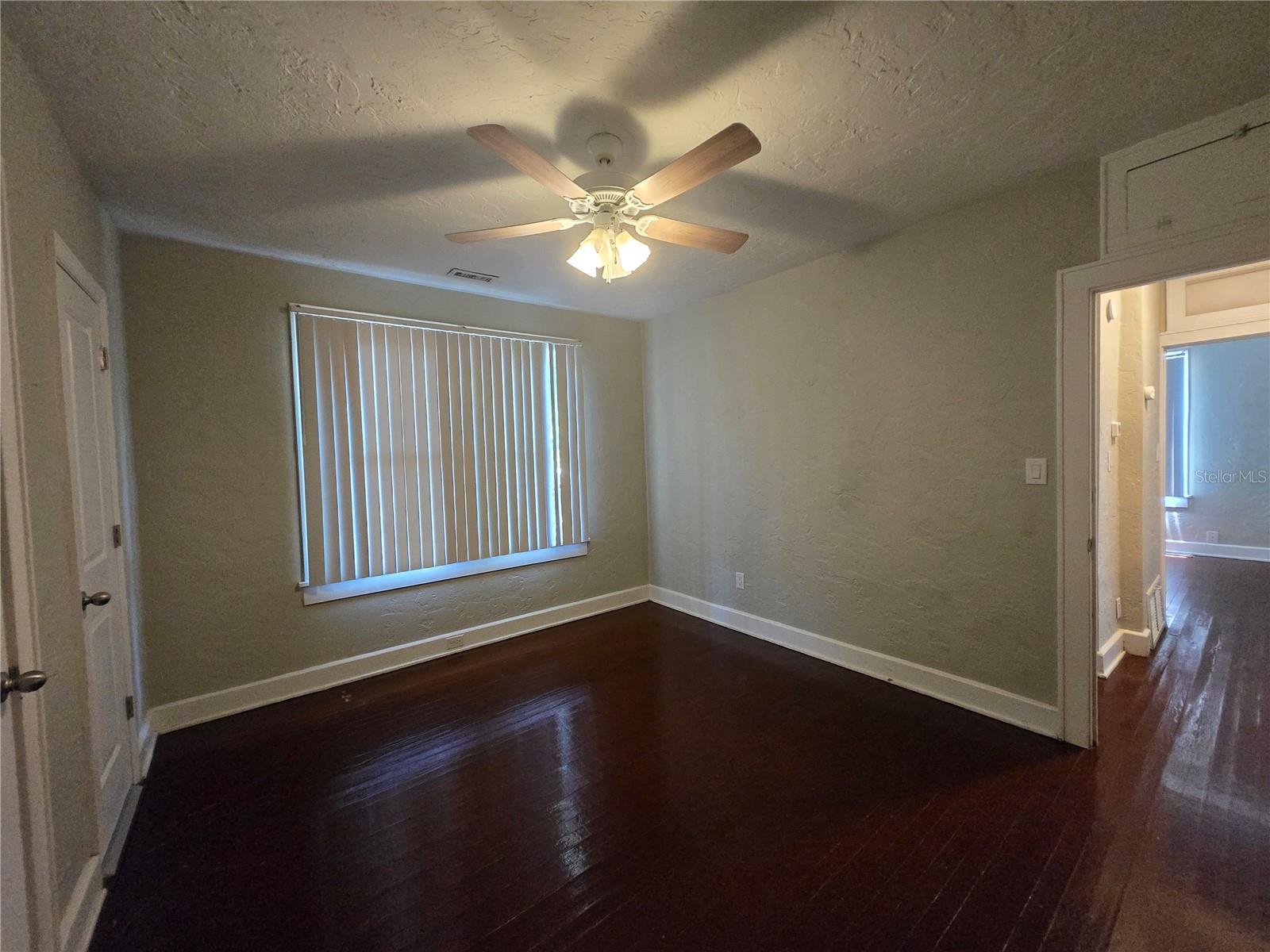 UNIVERSITY HEIGHTS - Residential Lease