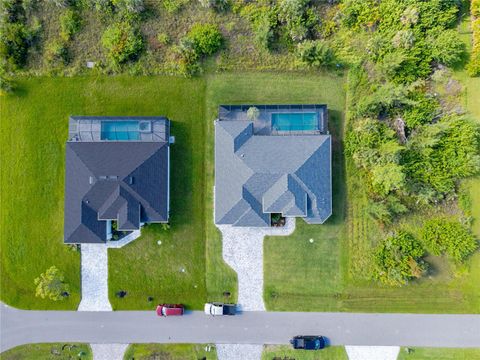 A home in PORT CHARLOTTE