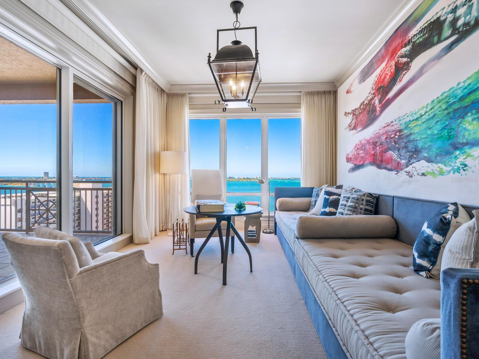 THE TOWER RESIDENCES - Residential