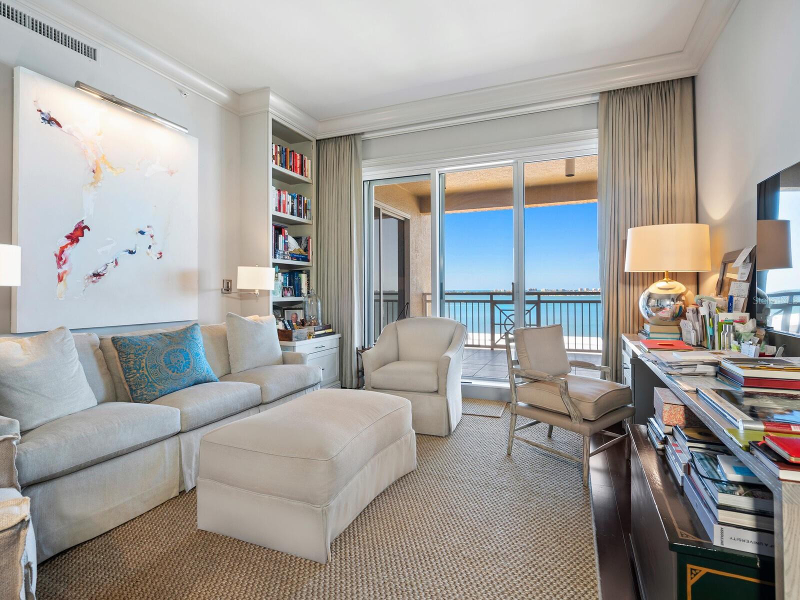 THE TOWER RESIDENCES - Residential