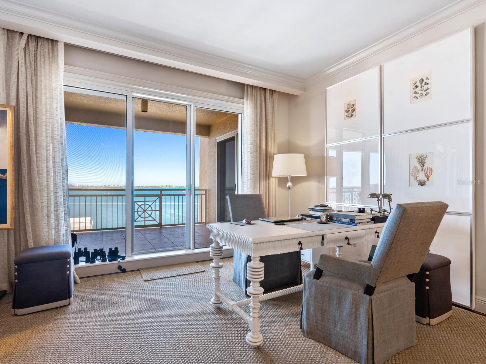 THE TOWER RESIDENCES - Residential