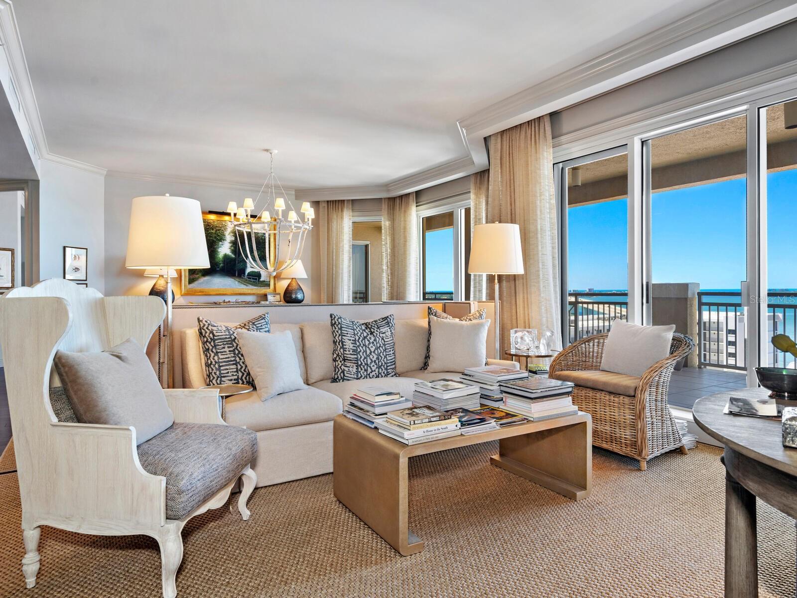 THE TOWER RESIDENCES - Residential