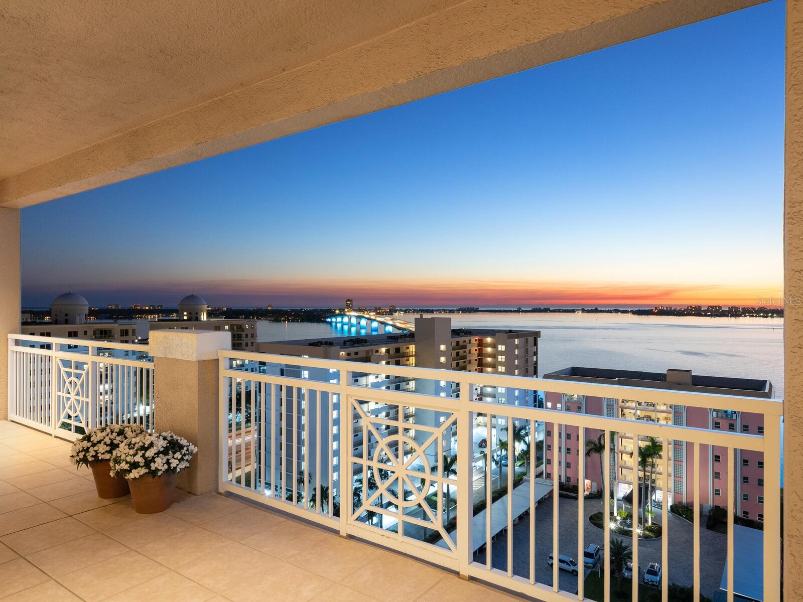 THE TOWER RESIDENCES - Residential