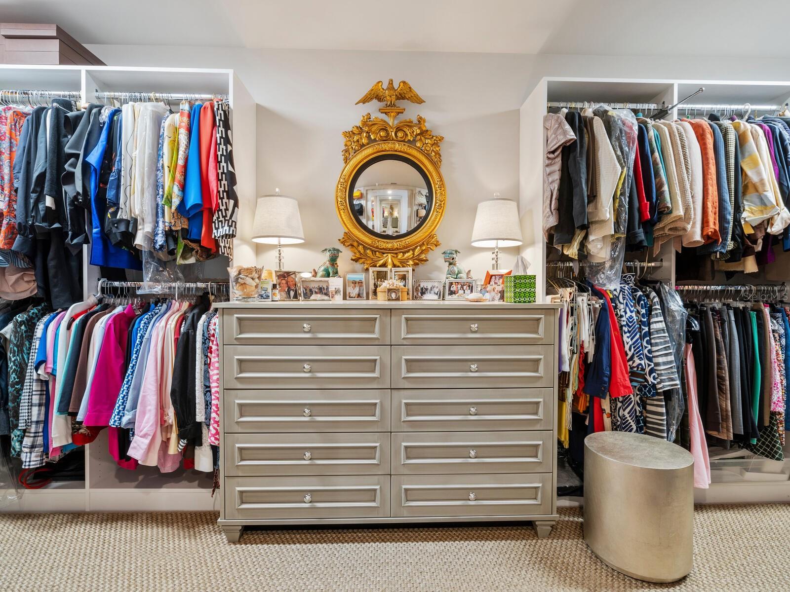 THE TOWER RESIDENCES - Residential