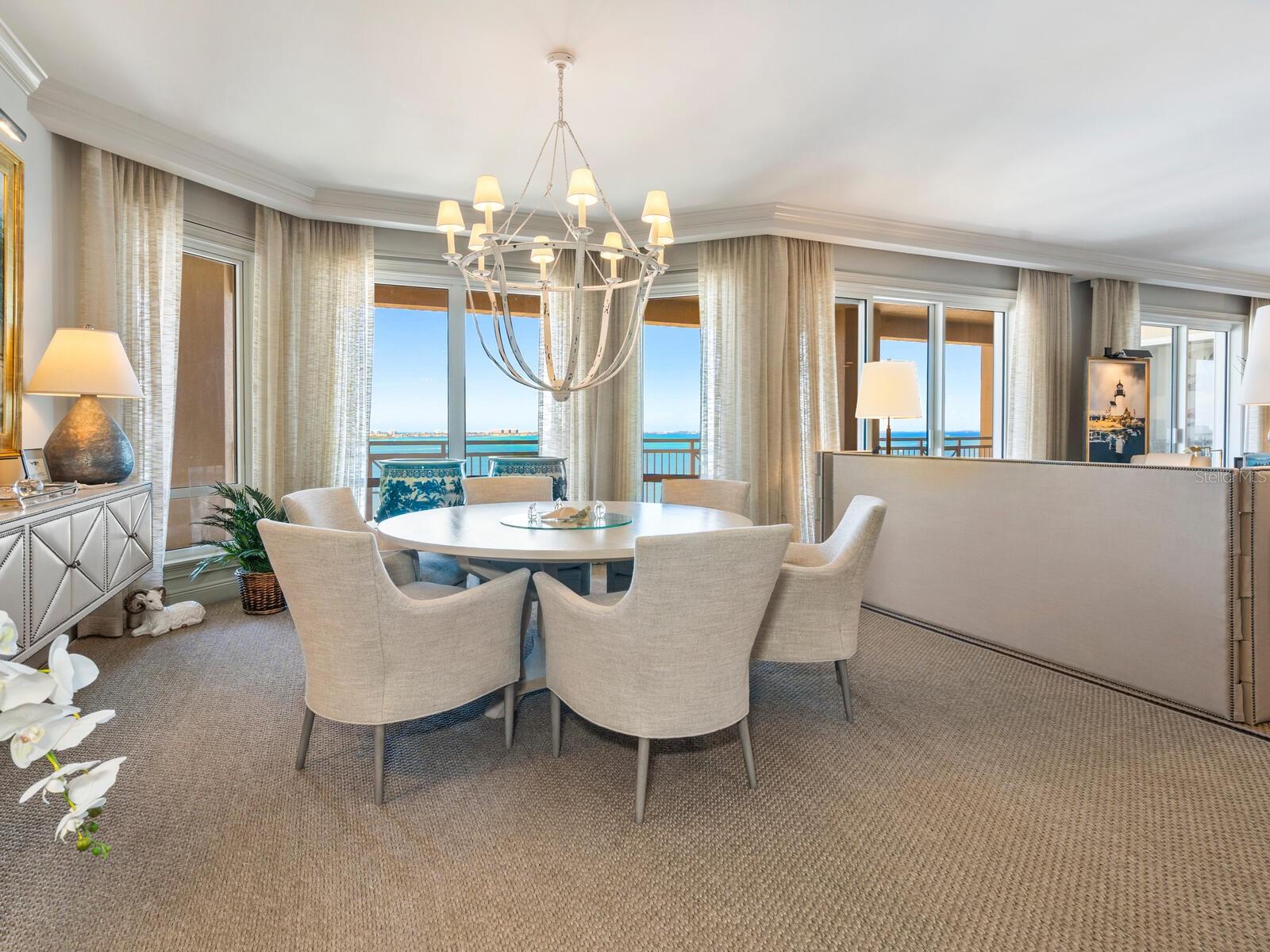 THE TOWER RESIDENCES - Residential