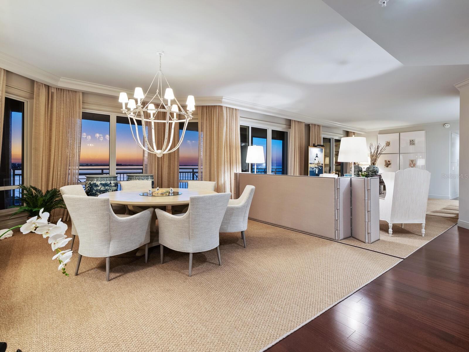 THE TOWER RESIDENCES - Residential