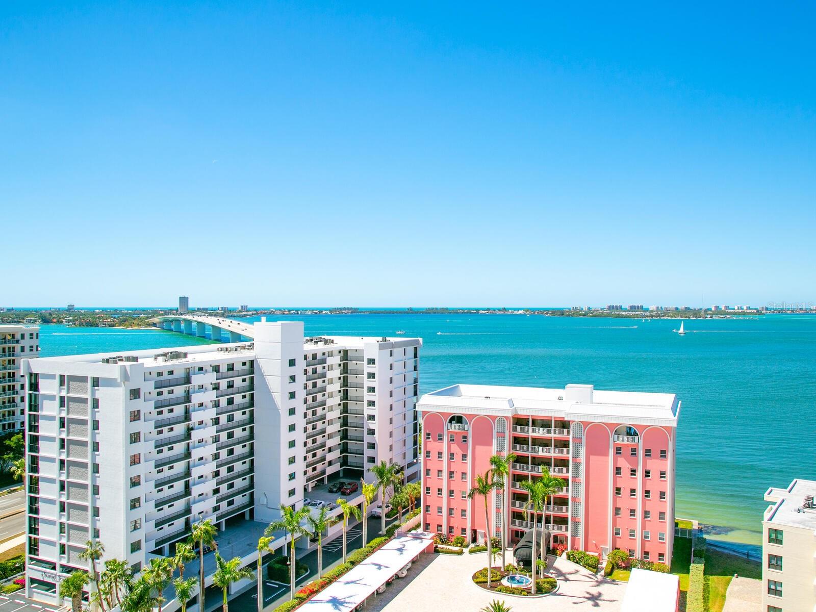 THE TOWER RESIDENCES - Residential