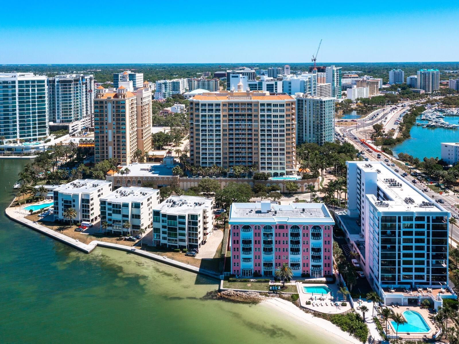 THE TOWER RESIDENCES - Residential