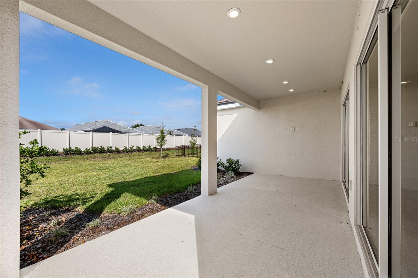 ESPLANADE NORTH AT ARTISAN LAKES - Residential