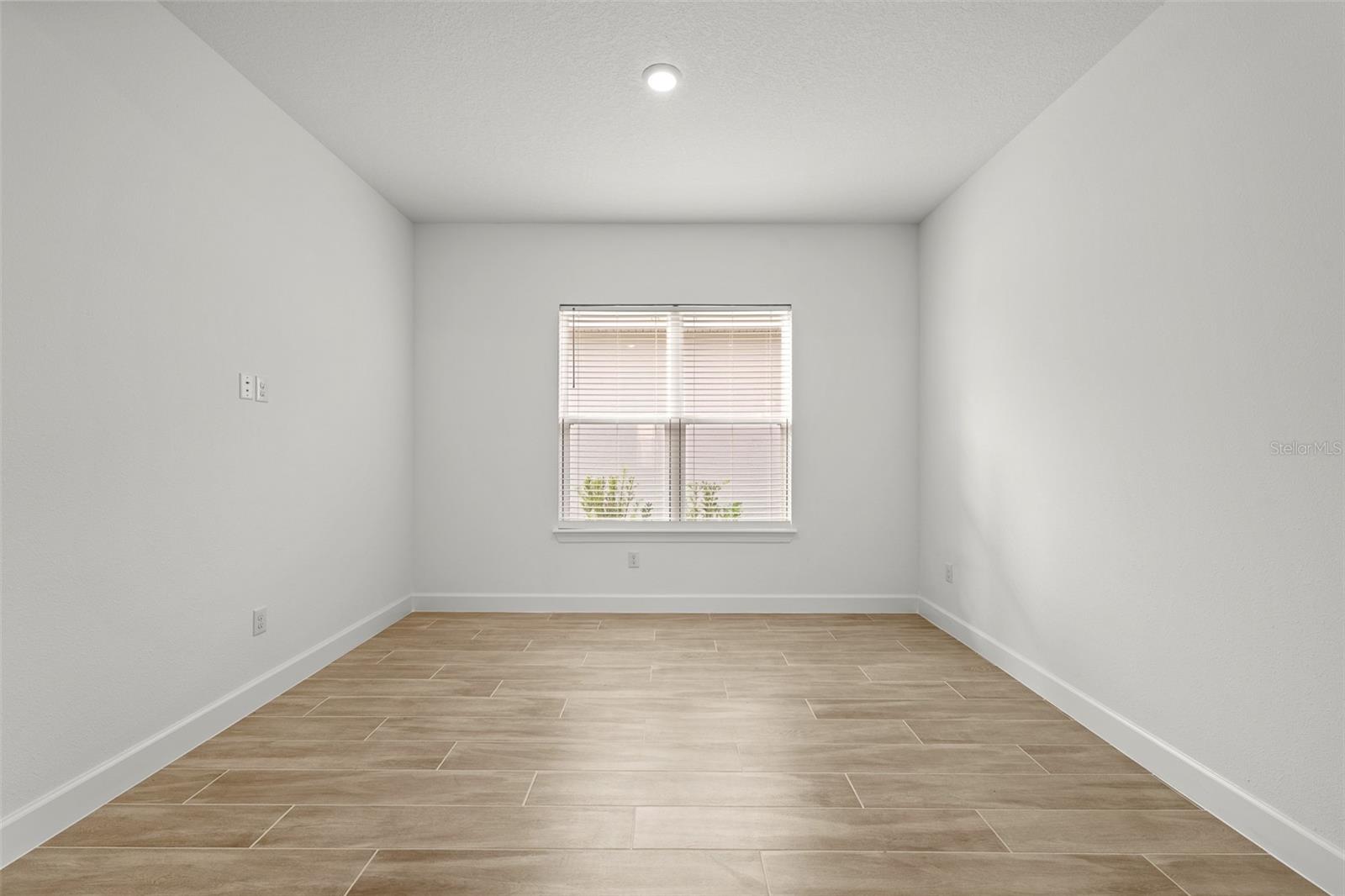 ESPLANADE NORTH AT ARTISAN LAKES - Residential