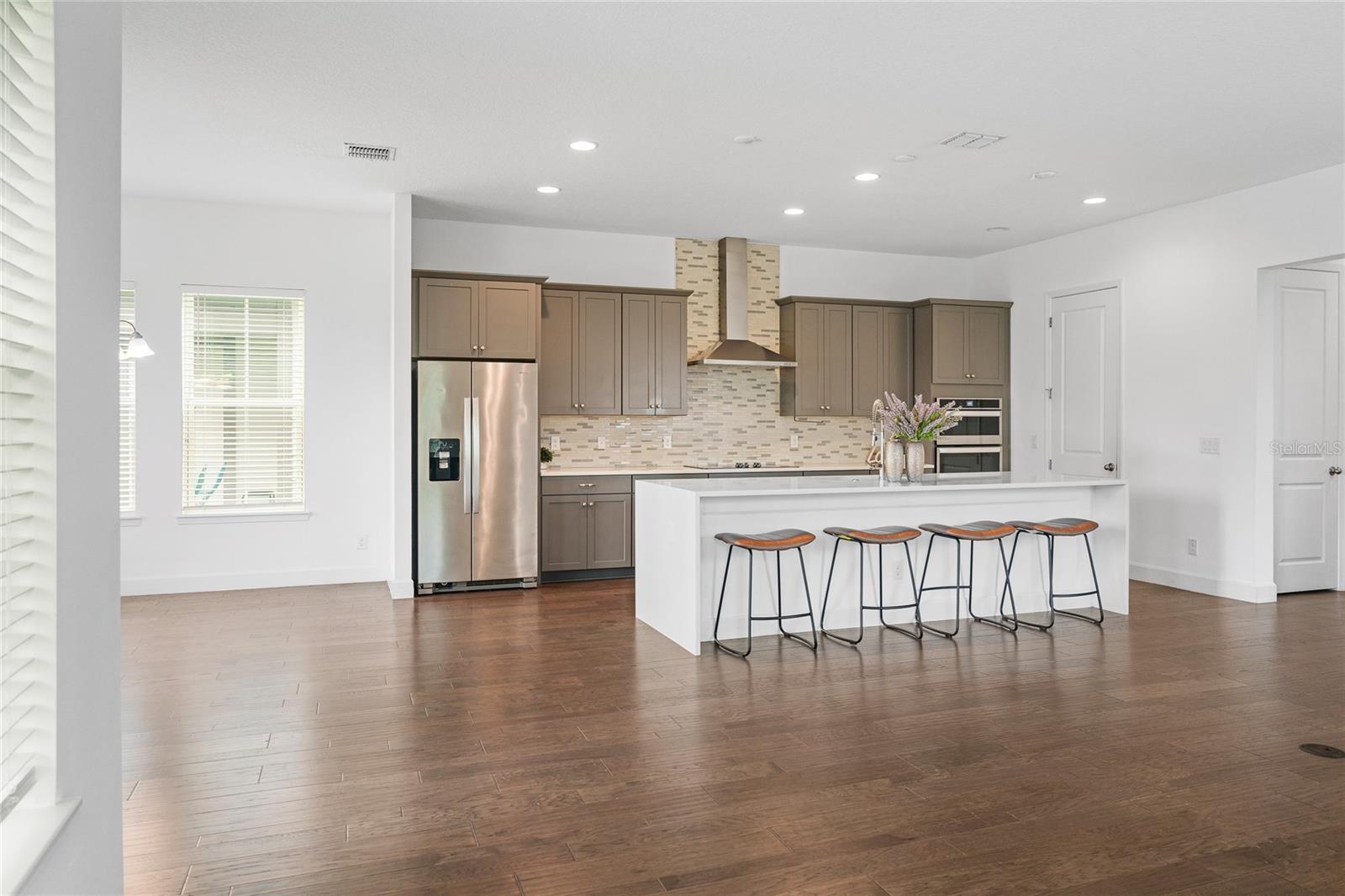 LAUREATE PARK PH 9 - Residential Lease