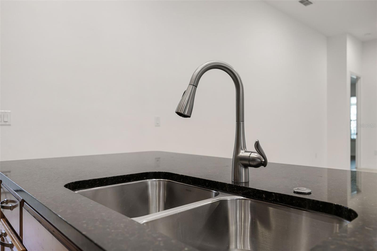 SOLIVITA PH 7G - Residential