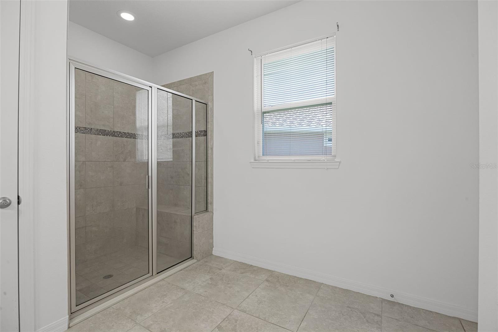 SOLIVITA PH 7G - Residential