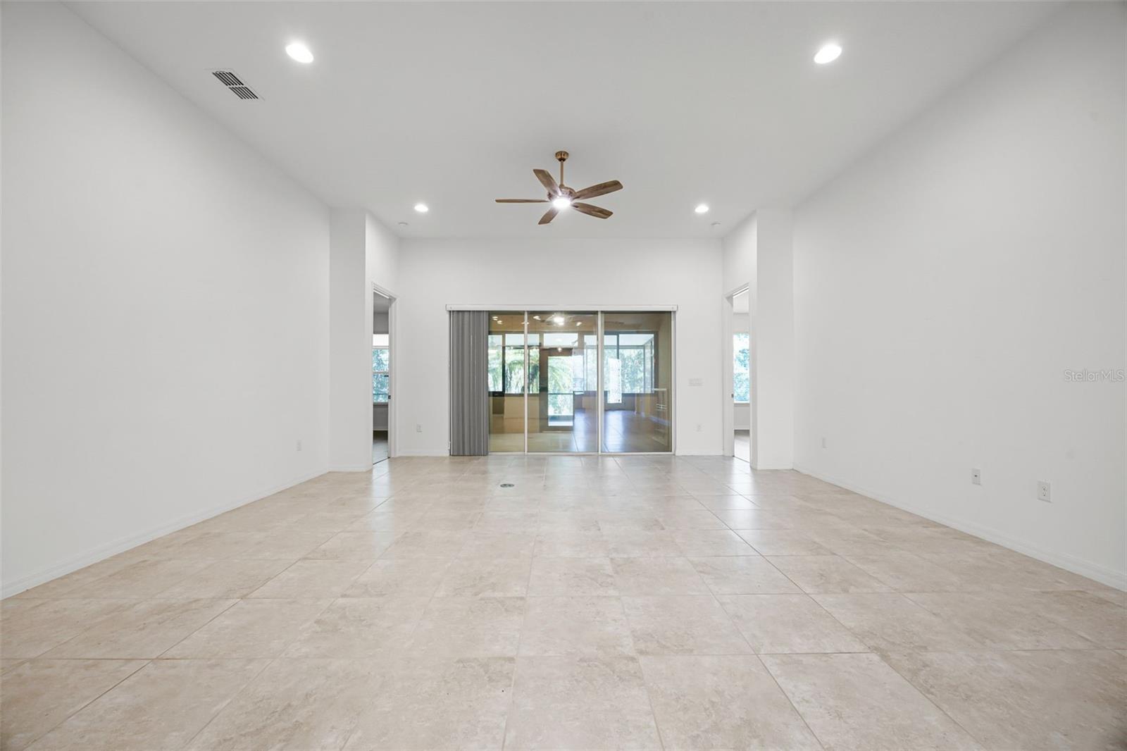 SOLIVITA PH 7G - Residential