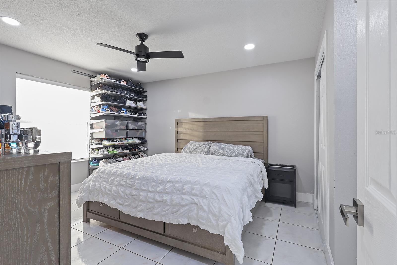 CARIBBEAN VILLAS CONDO PH A-F - Residential