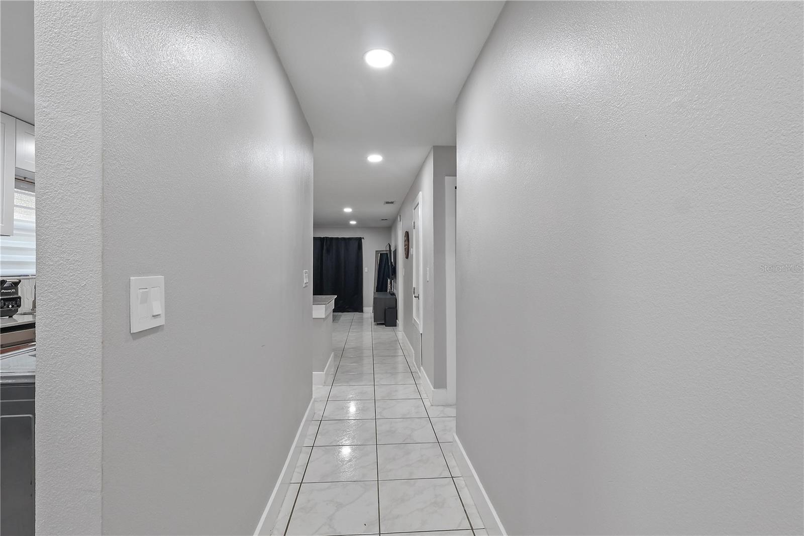 CARIBBEAN VILLAS CONDO PH A-F - Residential