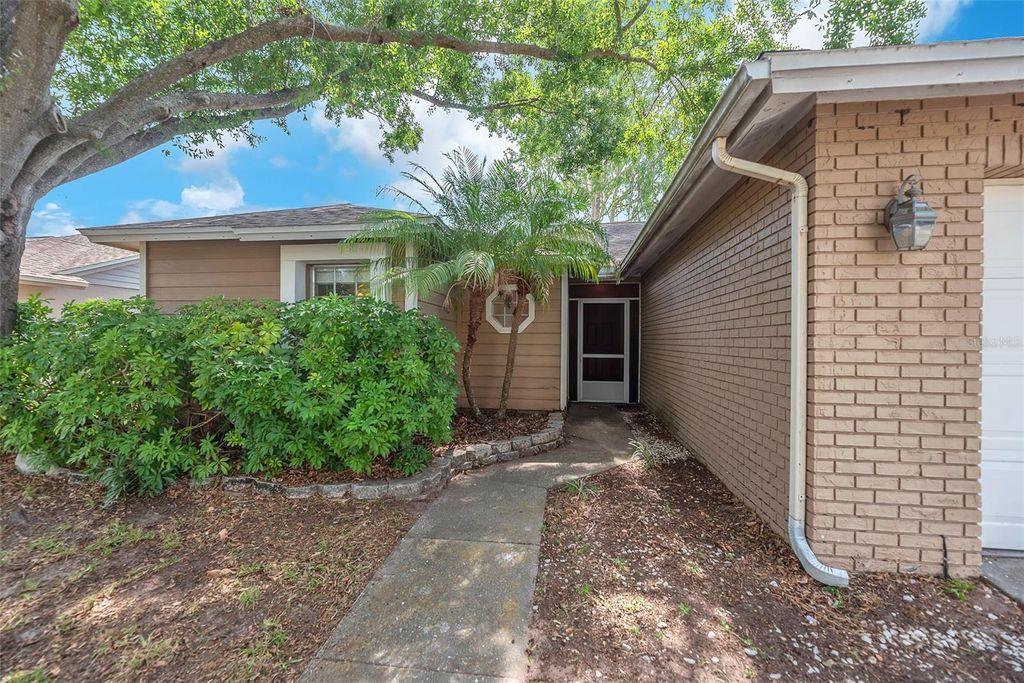 Photo of 11816 Cedarfield Drive, Riverview, FL 33579 (MLS # TB8391505)