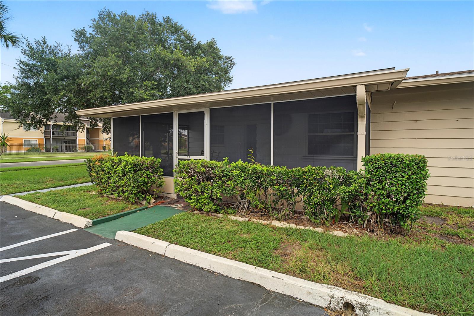 1001 PLANTATION DRIVE C1