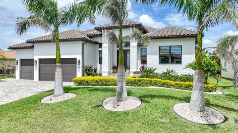 A home in PUNTA GORDA