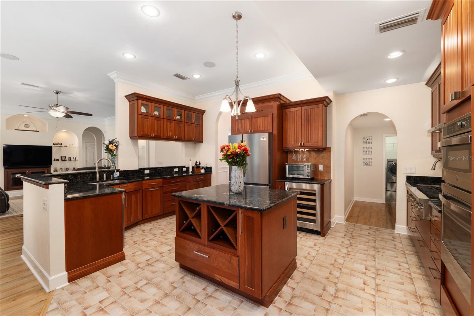 ABBEY GLEN - Residential